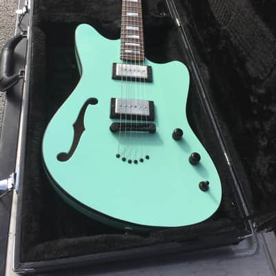Moniker ZUMA Sea Foam Green image 2