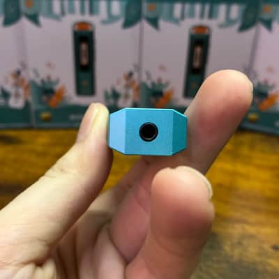 Fiio Snowsky Echo Nano 2026 - White and Blue image 3