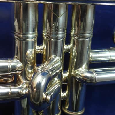Bach Stradivarius Early Elkhart model 37 Bb trumpet 1968 Silver image 6