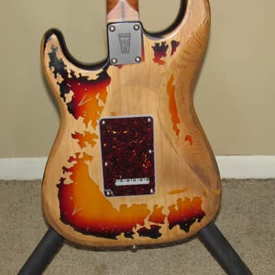 Custom Strat 2024 - Three tone suburst relic image 2