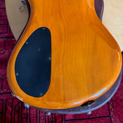 Spector Legend Standard 4 String 2011 - Yellow Maple image 12