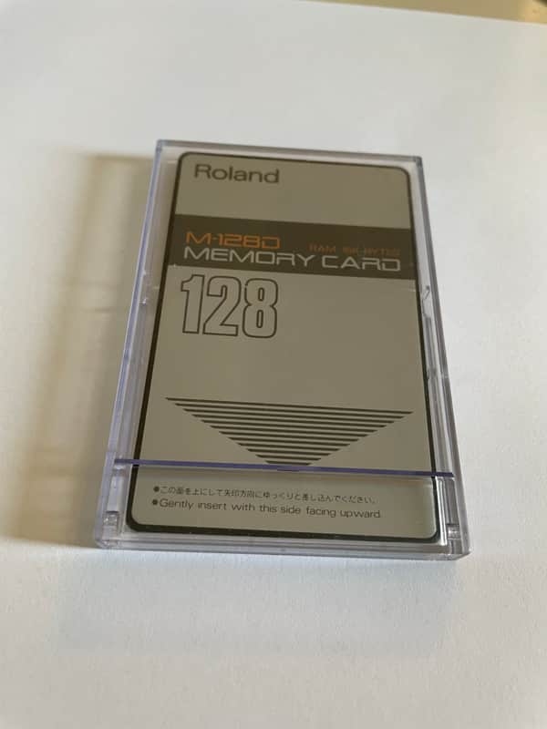 Roland M-128D