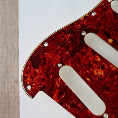 Fender Stratocaster Strat '59 - '62 Tortoise Celluloid   Tortoise RI 60 61 image 7