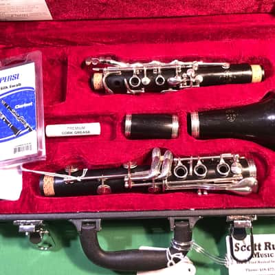 Buffet E11 Wood w/Silver Keys-Intermediate Clarinet-Overhauled-w/Case and Extras image 1