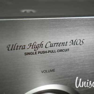 Denon PMA-2000AE Stereo Integrated Amplifier in Excellent Condition image 4
