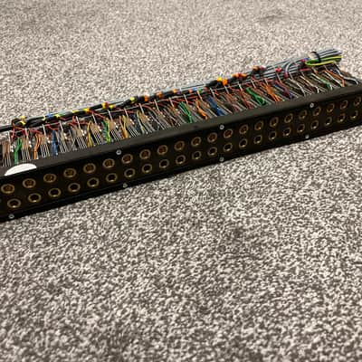Mosses & Mitchell B Gauge Patch Panel Patchbay Jackfield 1U 48 Port image 2