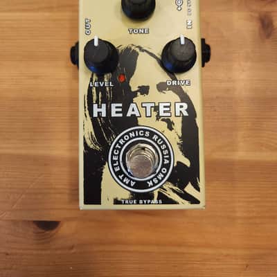 AMT Electronics HR-1 Heater Boost / Overdrive 2010s - Yellow image 4