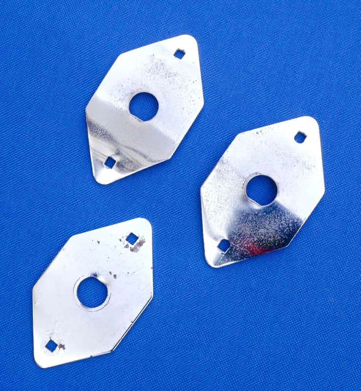 Camco Tom Tom Holder Bracket Mounting Plate Pack Of 3 LA 70s image 1
