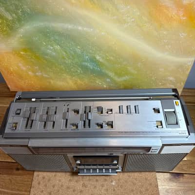 Sony CFS D7 Cassette Tape Player Deck Boombox Portable Radio AM FM Recorder image 8