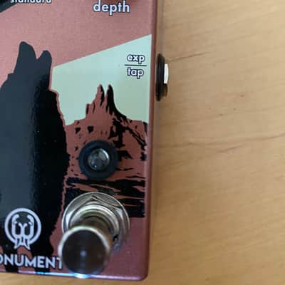 Walrus Audio Monument Tremolo V2 2019 Graphic image 4