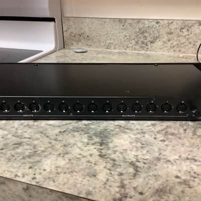 Digital Music Corp. MX-8 Midi Patchbay / Processor image 2