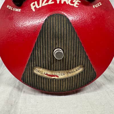 Dunlop Dallas Arbiter JHF2 FuzzFace fuzz face Distortion Pedal - Red image 4