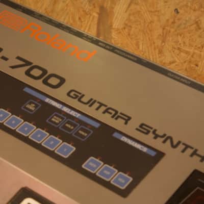 Roland GR-700 image 2