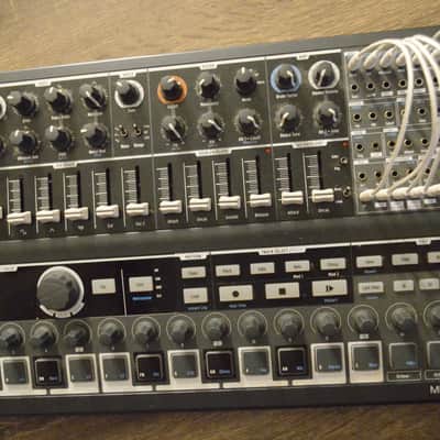 Arturia MiniBrute 2S Desktop Synthesizer 2018 - Present - Black