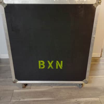 LM Engineering 4X12 cabinet flight case 4X12 - Vlack image 1