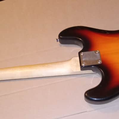 Pignose Electric Guitar w Seymour Duncan Dimarzio Pups Sunburst Stratocaster Satriani image 3