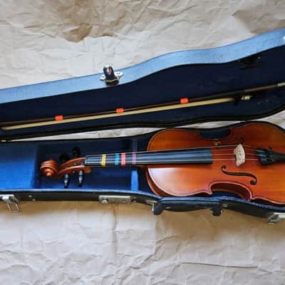 Suzuki No.220 size 1/4 Violin, Japan 1984, Very Good Condition, with case/bow image 1