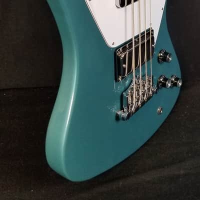 Gibson Non-Reverse Thunderbird Electric Bass Guitar, Faded Pelham
Blue W/ Case image 7