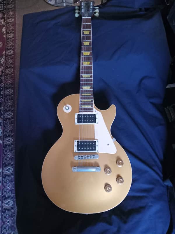 Gibson Les Paul Classic 2004 - GoldTop image 1