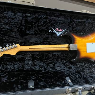 Fender Custom Shop Deluxe Stratocaster 2009 - Birdseye Neck image 7