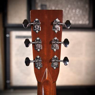 Martin 000-28EC Eric Clapton Signature Natural 1999 image 6