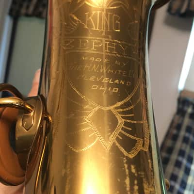 EXCELLENT KING 1945 ZEPHYR  SN2738XX ALTO SAXOPHONE ORIGINAL LAC. 3 RINGS TECH SERVICED READY TO PLAY DOUBLE SOCKET NECK SN MATCH KING CASE imagen 15