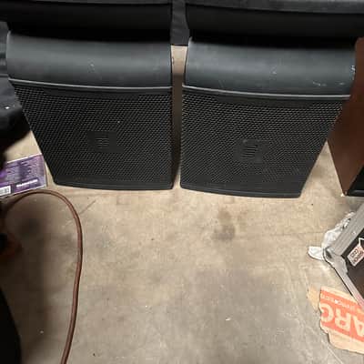 JBL VRX932LA-1 2-Way 12" Compact Passive Line Array Loudspeaker 2010s - Black image 1