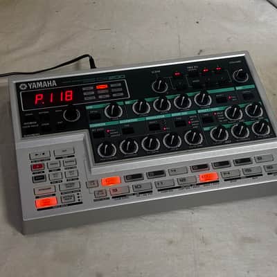 Yamaha DX200 Desktop Control FM Synthsizer DX7 PLG150-DX New internal battery