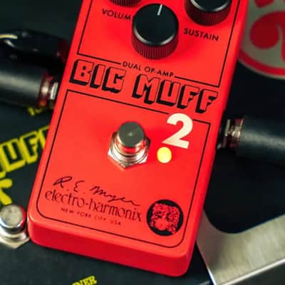 Electro Harmonix Big Muff Pi 2 Dual Op Amp Fuzz Pedal image 1