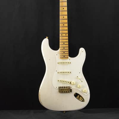Mint Fender Custom Shop Limited Edition '57 Stratocaster Relic - Aged White Blonde image 2