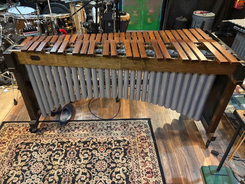 Ludwig/Leedy 4.0 Octave Marimba image 1