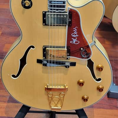 Epiphone Emperor Joe Pass Hollow Body Electric with Hardshell case 1998 - Natural image 2