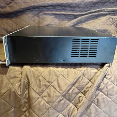 SWR 550X Bass Amp Head image 4