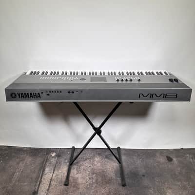 Yamaha MM8 88-Key Music Synthesizer Graded Hammer Action Keyboard image 10
