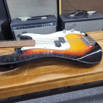 Crate  Electra 4 String P Style Bass 1990s 3 Tone Sunburst image 3