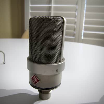 Neumann Microphone Type TLM 103 with Yoke Circa-2000s-Brushed Silver image 13