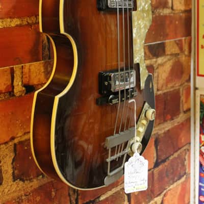 1966 Hofner 500/1 Violin Bass – Sunburst image 3
