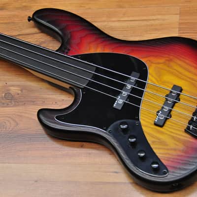 Sandberg California TT4 Fretless Left handed 3 Color Sunburst image 1