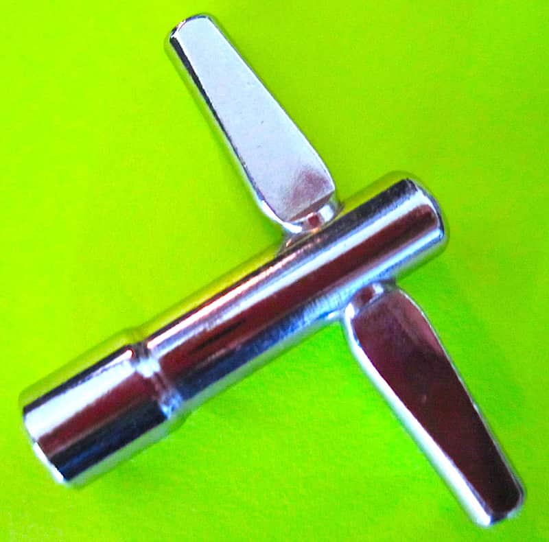 Drum Key - NOS image 1