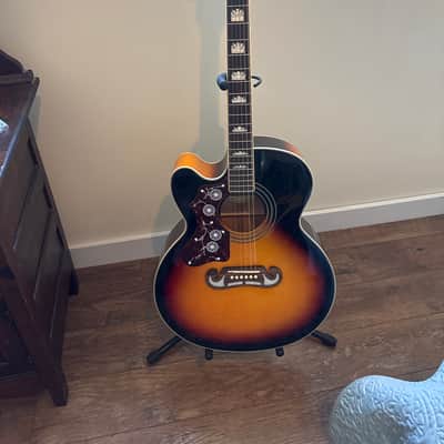 Epiphone EJ-200 Artist Limited Edition Jumbo Acoustic Guitar