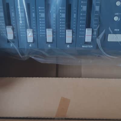 PORTASTUDIO 424 MKIII (NEW OLD STOCK) image 2