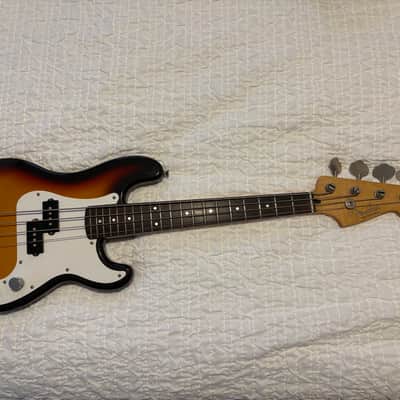 Fender MPB-33 Mini Precision Bass MIJ 1993 - 1995 - 3-Tone Sunburst image 1