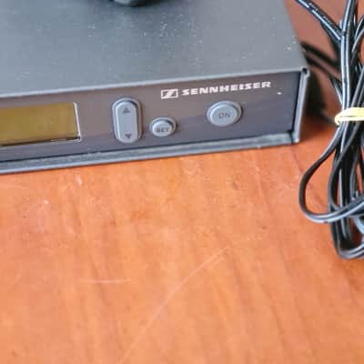 Sennheiser Sennheiser SR 300 IEM G2 Stereo Transmitter UHF 786-822MHz Rack image 4