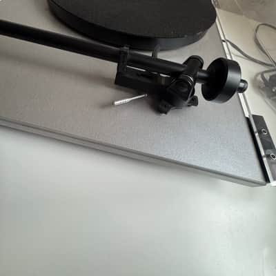 Rega RP1 Turntable image 4