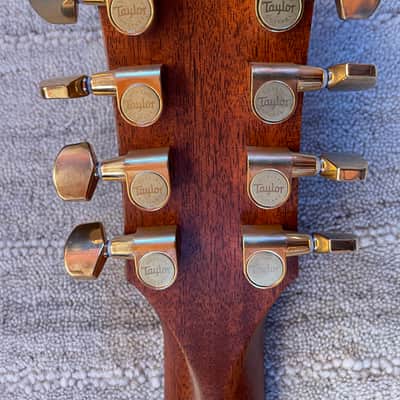 Taylor Baritone 8 2010 - Natural image 6