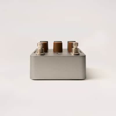 Universal Audio UAFX OX-STOMP Dynamic Speaker Emulator image 3