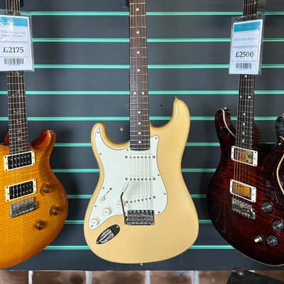 Fender Highway One Stratocaster Honey Blonde 2007 Left Handed Electric Guitar image 2