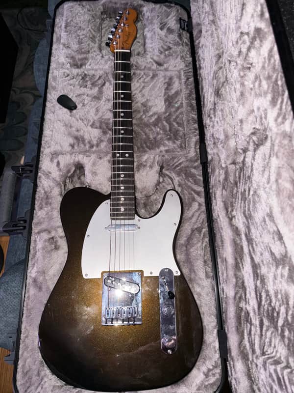 Fender American Ultra II Telecaster Ebony Fingerboard - Texas Tea