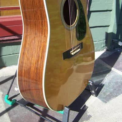 Martin D-28 1977 w/ohsc excellent+ image 3