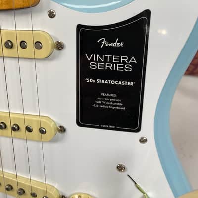 Fender Vintera 50's Stratocaster - Sonic Blue image 2
